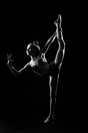 sisaBWSofia-gymnastics-studio-BW-Jozef-Povazan-Photography-Vancouver-2022_1PP7738